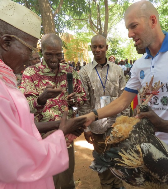 Zidane visits Mali  Photo: A. Poltier / UNDP