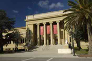 About Stanford University. Cantor Arts Center. The Cantor Arts Center at Stanford University presents art in 24 galleries plus sculpture gardens, terraces and courtyards. The center’s diverse collections span 5,000 years and the world’s cultures and number some 30,000 objects, including the largest collection of Rodin bronzes outside Paris. Presenting a wide range of changing exhibitions, docent tours, lectures, gallery talks, symposia and classes, the Cantor Arts Center is a cultural hub for the community and a teaching resource for Stanford.